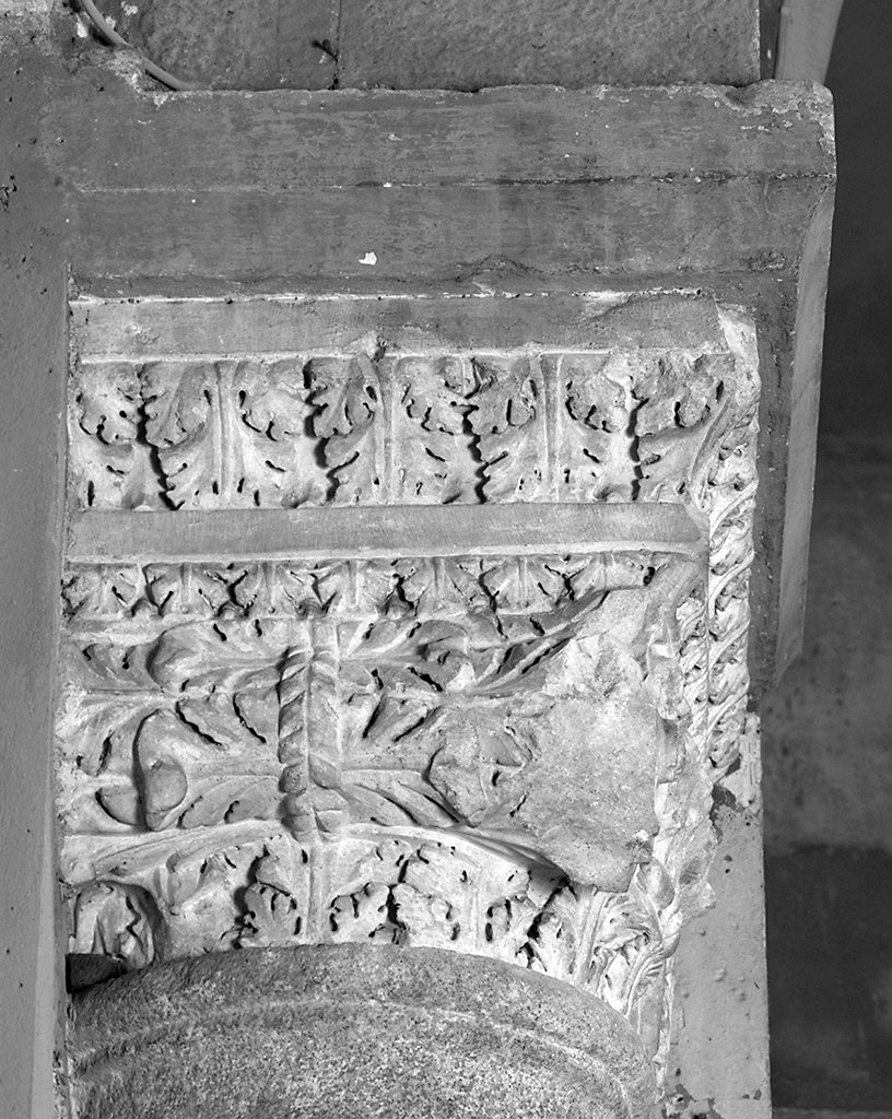 capitello ionico - ambito lucchese (seconda metà sec. XIII)