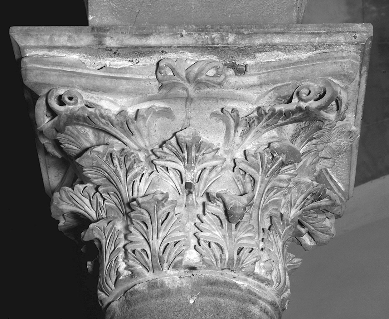 capitello corinzio - ambito romano (seconda metà sec. II)