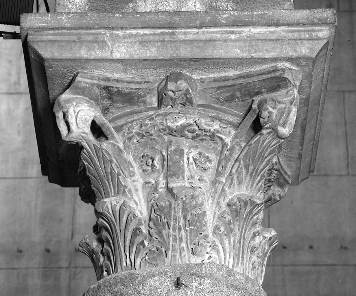 capitello - ambito romano (seconda metà sec. II)