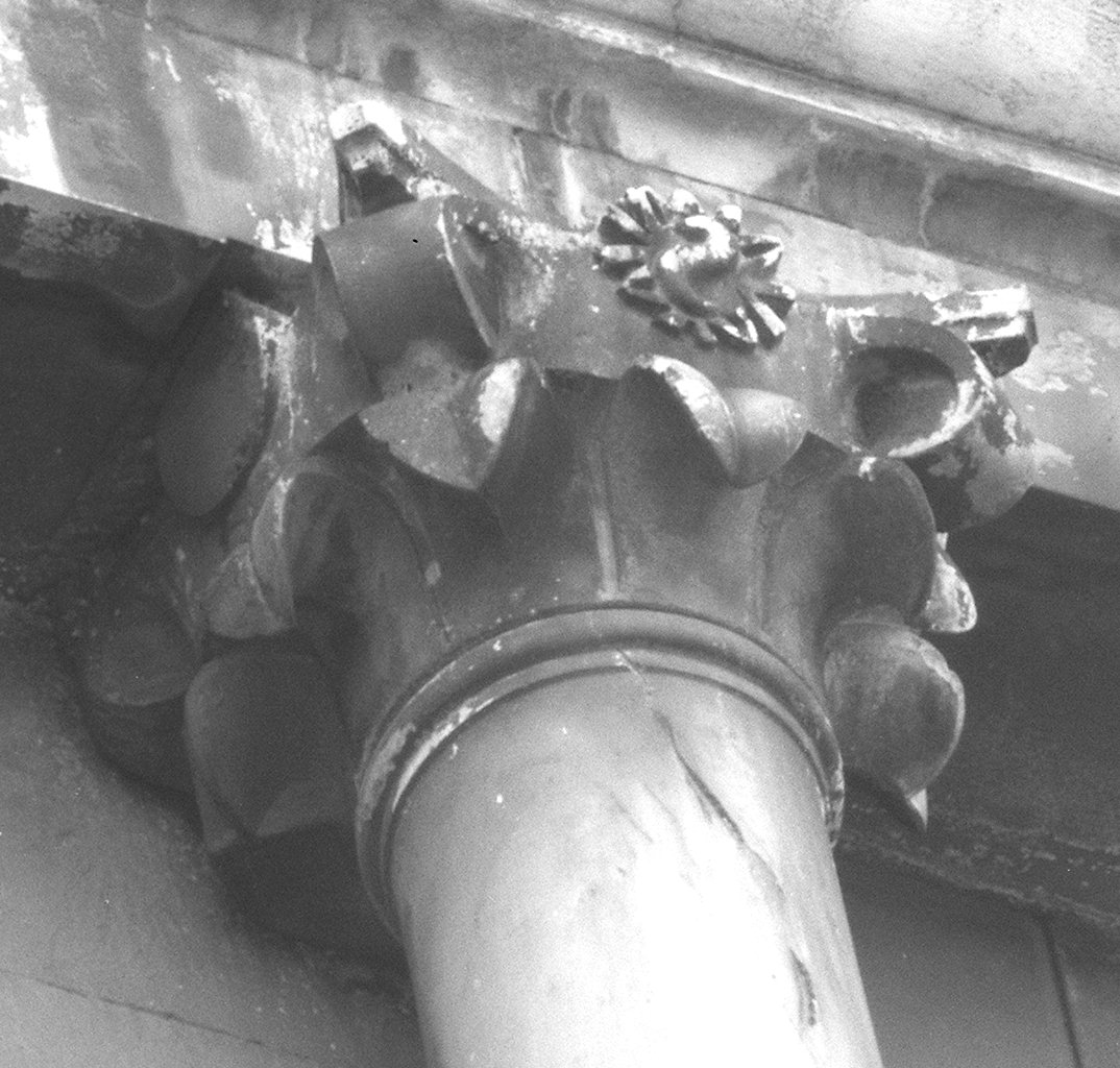 capitello composito - ambito lucchese (prima metà sec. XII)