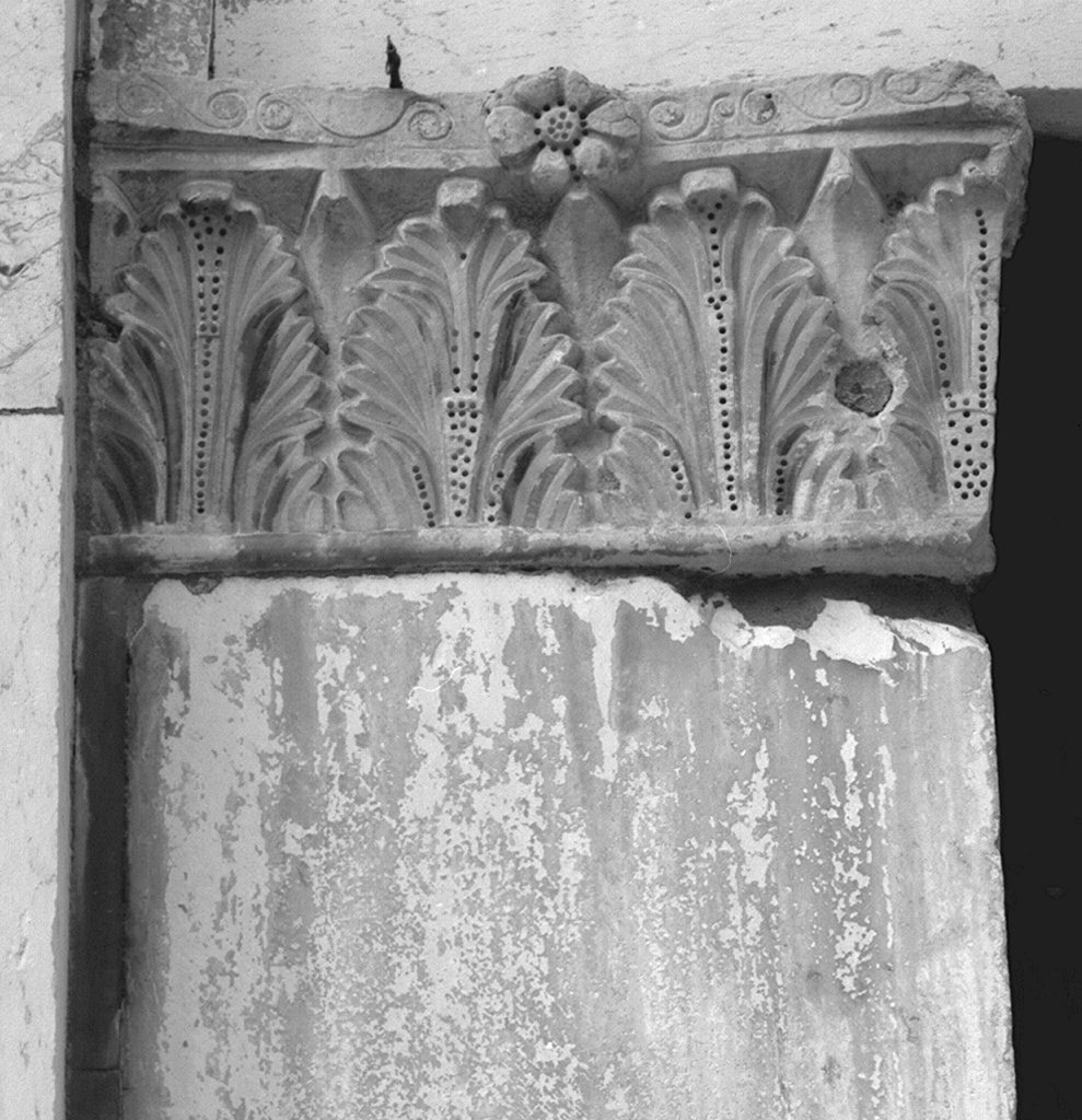 capitello - ambito lucchese (prima metà sec. XII)