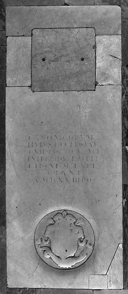 lastra tombale - bottega lucchese (sec. XVI)