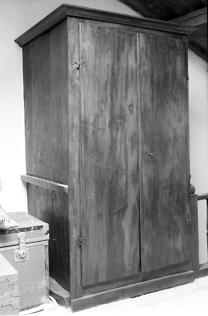 armadio - produzione toscana (seconda metà sec. XIX)