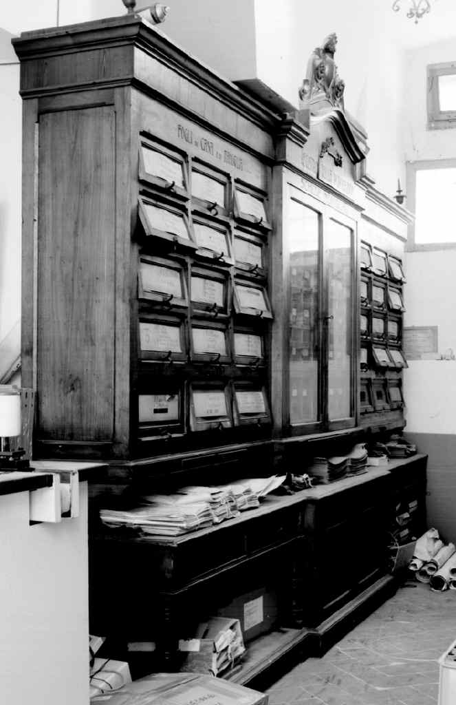 armadio-archivio - produzione italiana (fine/inizio secc. XIX/ XX)