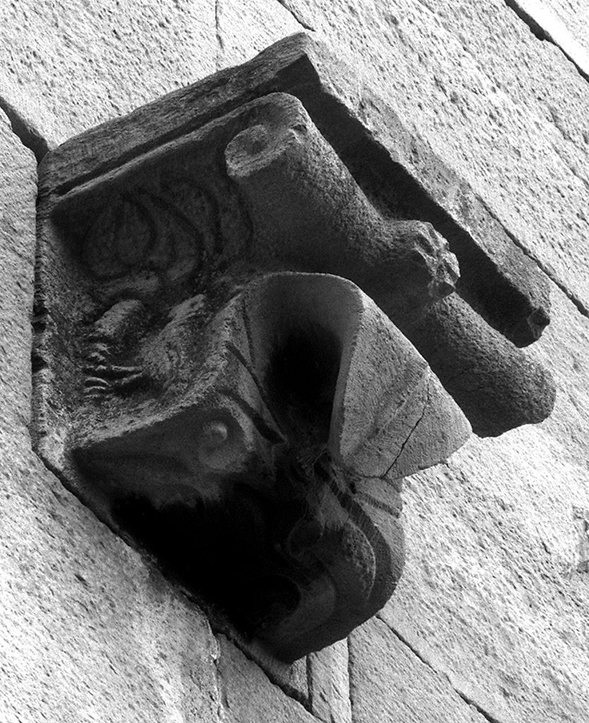 mensola - ambito pisano (seconda metà sec. XI)