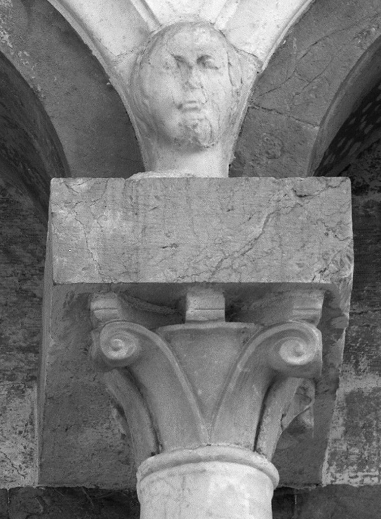 capitello - ambito pisano (fine/inizio secc. XIII/ XIV)