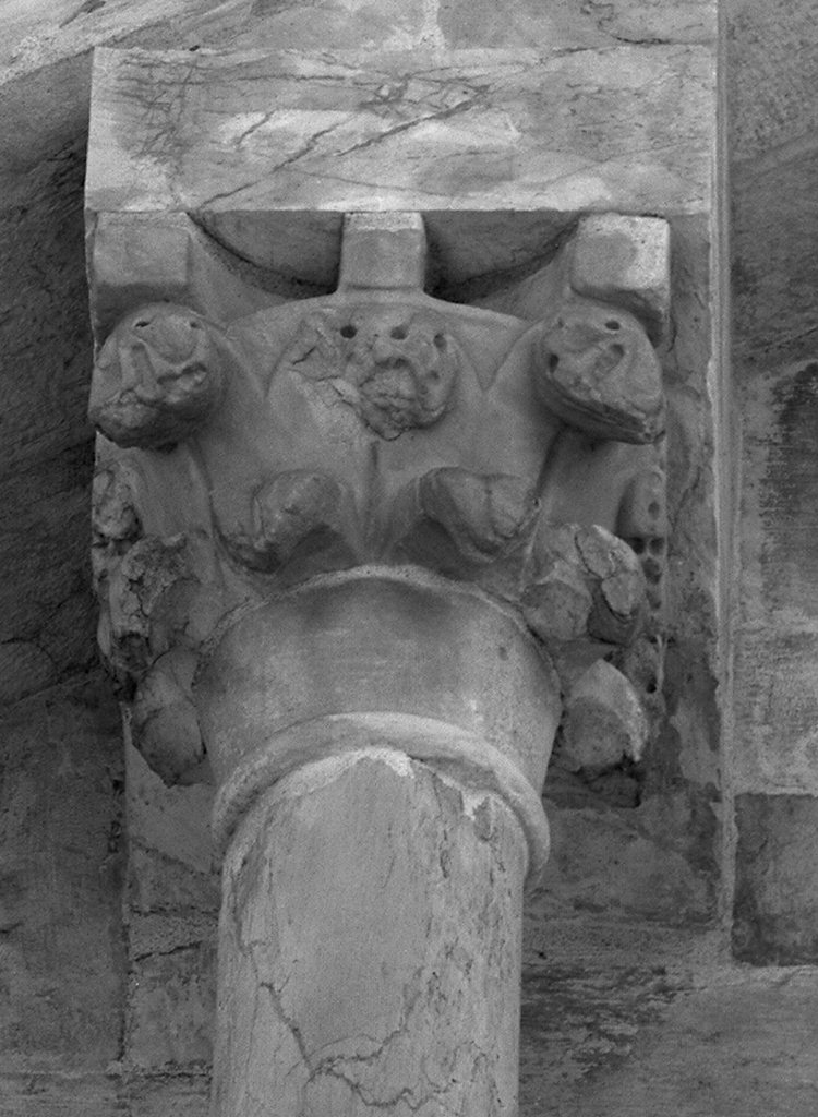 capitello - ambito pisano (fine/inizio secc. XIII/ XIV)