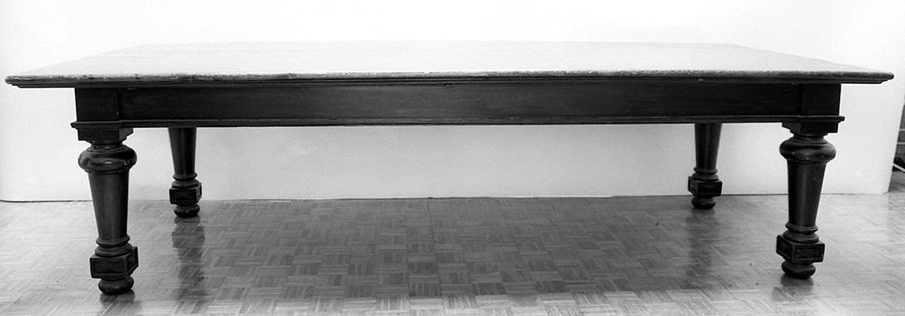 tavolo - produzione toscana (seconda metà sec. XIX)