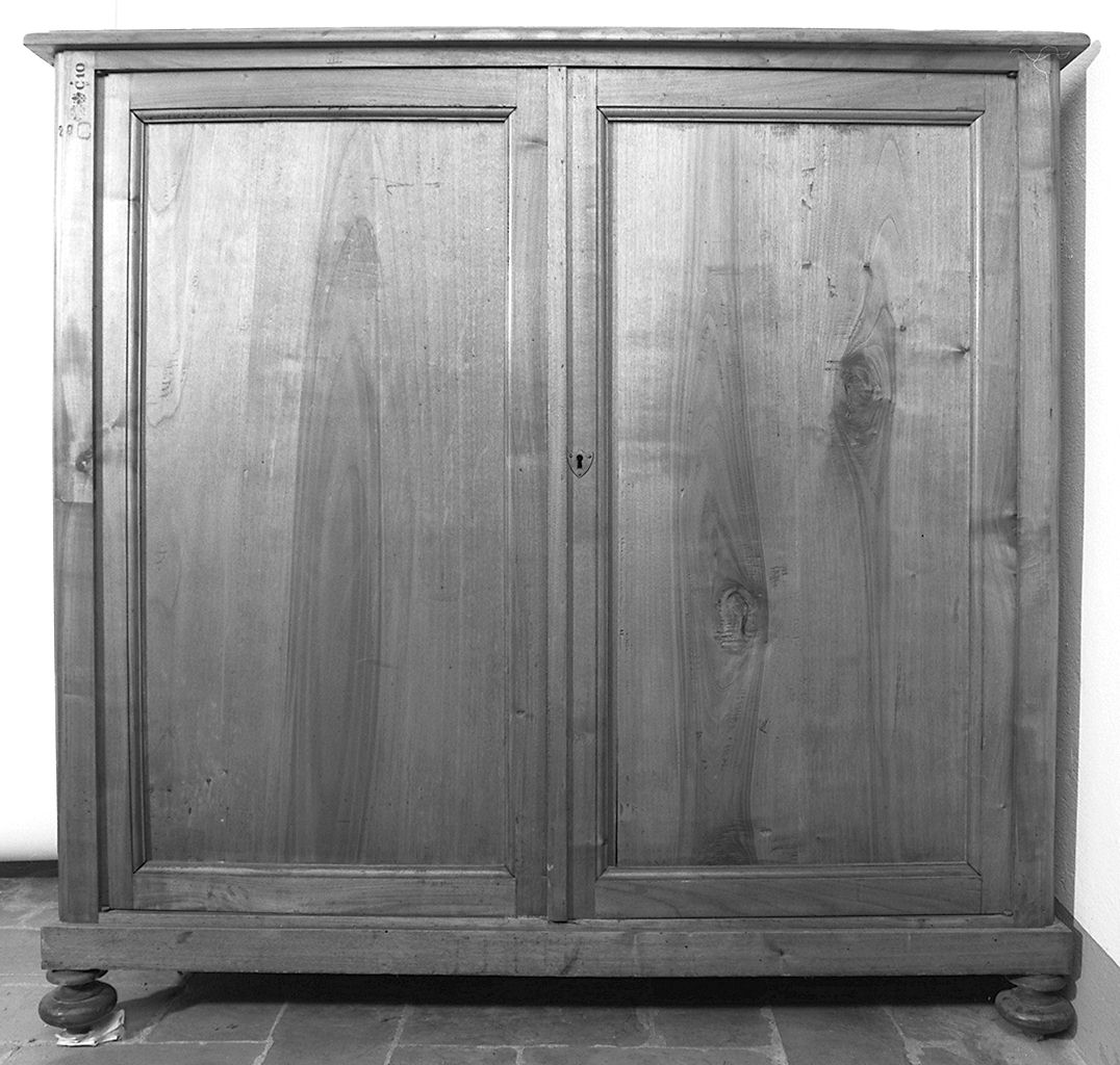 armadietto, serie - produzione toscana (primo quarto sec. XX)