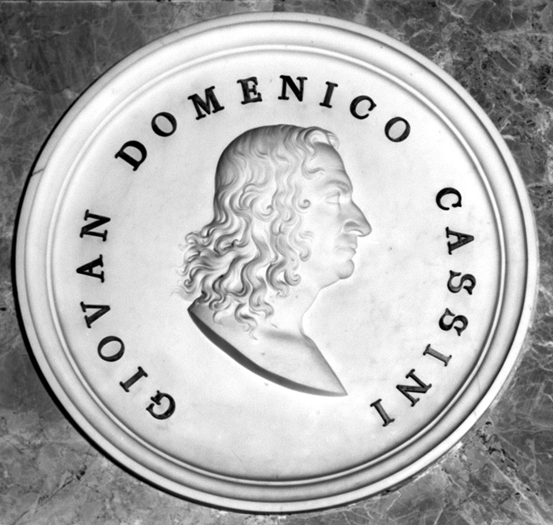 ritratto di Giovan Domenico Cassini, ritratto d'uomo (rilievo) di Romanelli Pasquale (sec. XIX)