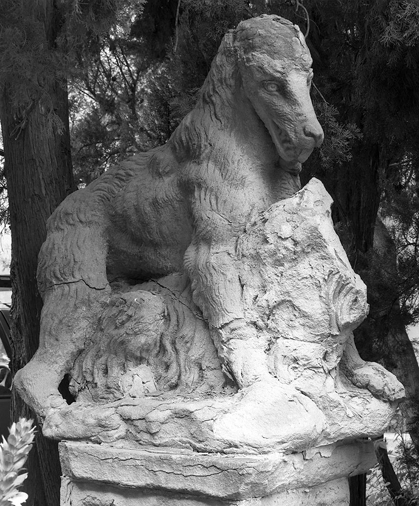 lotta tra animali (scultura) di Pieratti Domenico (sec. XVII)