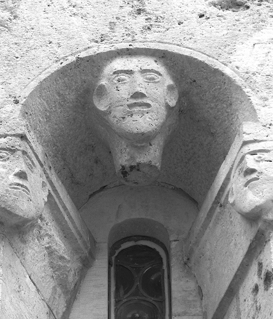 protome umana (monofora) - ambito toscano (seconda metà sec. XI)