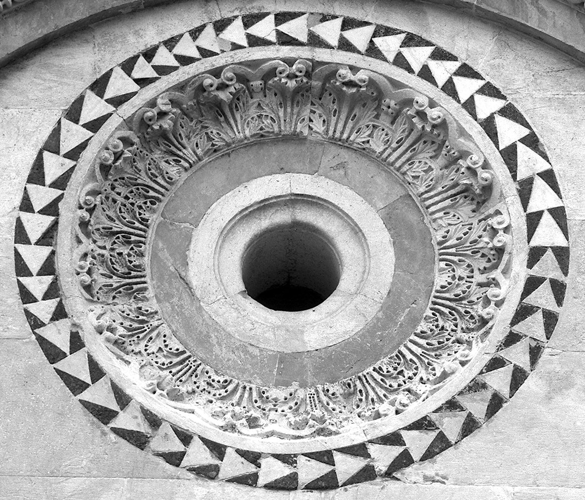 oculo - ambito pisano (ultimo quarto sec. XII)