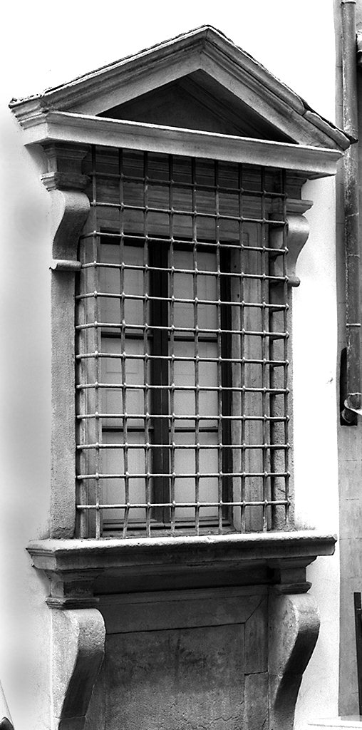 finestra, serie - bottega fiorentina (seconda metà sec. XVI)