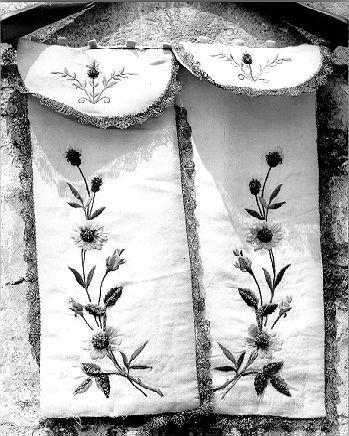 conopeo di tabernacolo - manifattura Italia settentrionale (sec. XX)