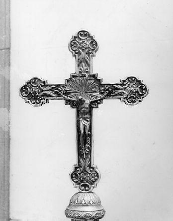 croce processionale - bottega italiana (sec. XX)