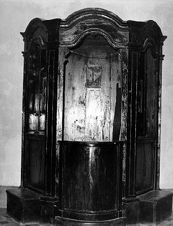 confessionale - bottega italiana (sec. XVIII)
