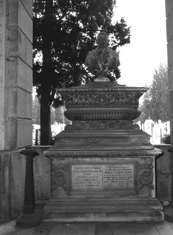 sarcofago, opera isolata di Ramognino Michele (terzo quarto sec. XIX)