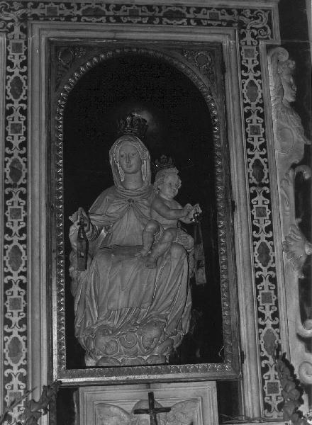 Madonna del Carmelo (statua) di Orsolino Tommaso (sec. XVII)
