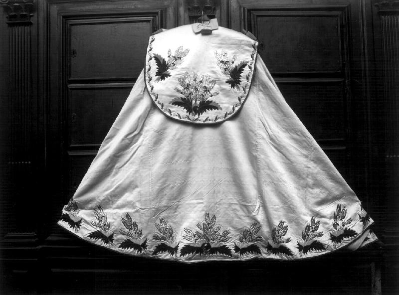 piviale - manifattura ligure (prima metà sec. XIX)