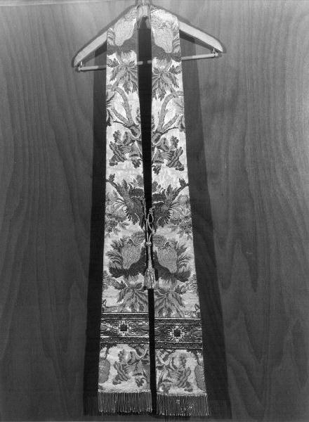 stola - manifattura ligure (primo quarto sec. XX)