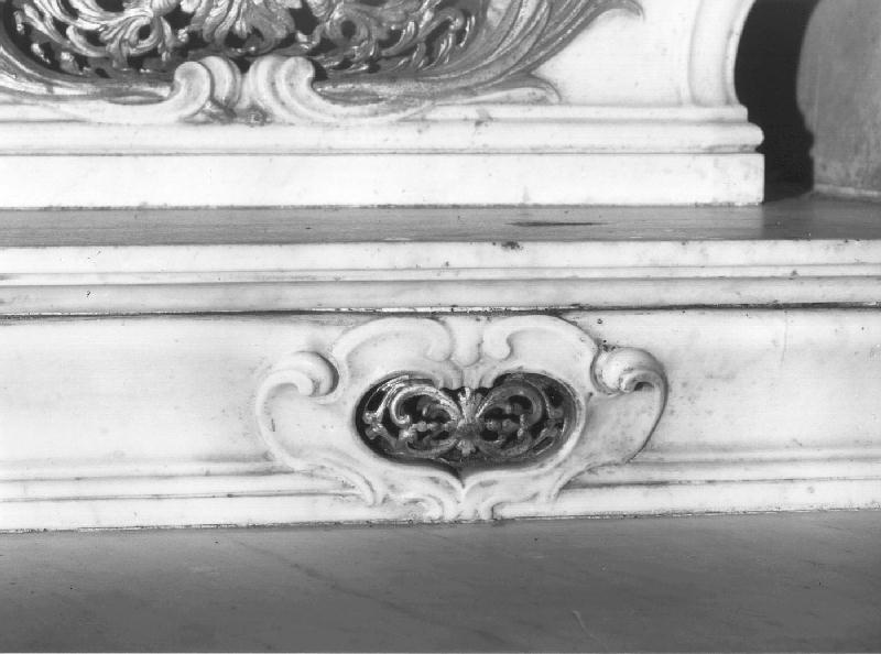 grata - bottega ligure (primo quarto sec. XVIII)