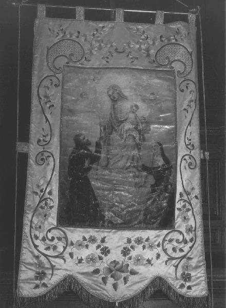 Madonna con Bambino e altri personaggi (stendardo processionale) - ambito ligure (secondo quarto sec. XX)