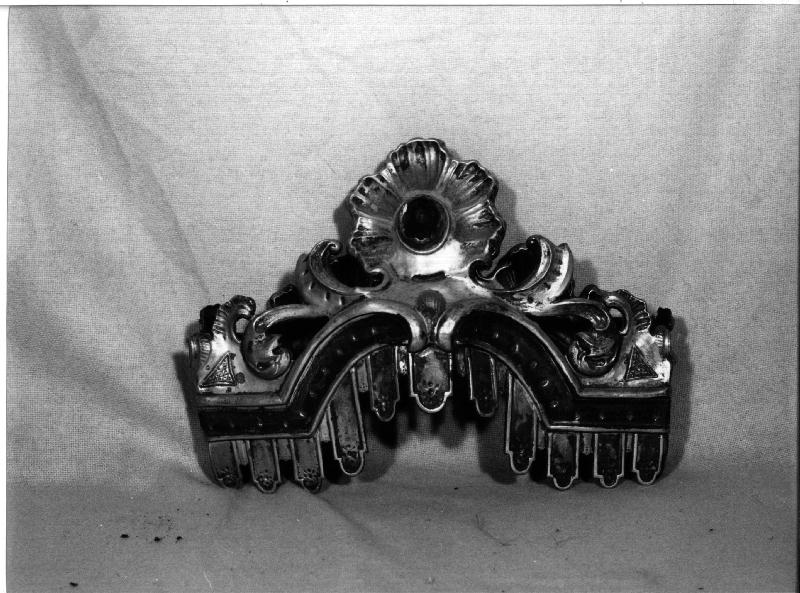 fastigio, opera isolata - PRODUZIONE LIGURE (prima metà sec. XVIII)