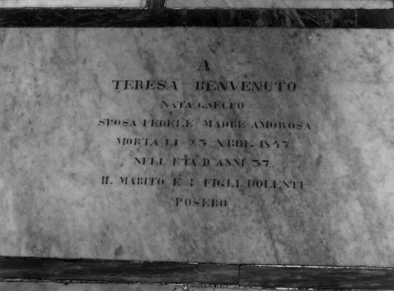 lapide tombale, opera isolata - bottega ligure (sec. XIX)