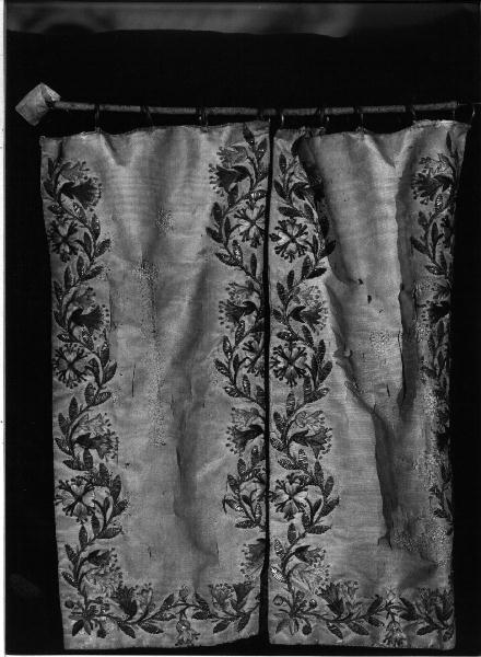 motivi decorativi floreali (conopeo, opera isolata) - manifattura genovese (secc. XVIII/ XIX)