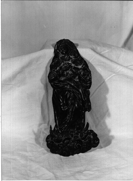 MADONNA IMMACOLATA (decorazione plastica, elemento d'insieme) - bottega genovese (sec. XIX)