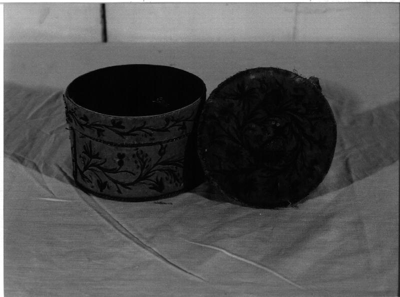 motivi decorativi vegetali (scatola, opera isolata) - manifattura genovese (secc. XVIII/ XIX)