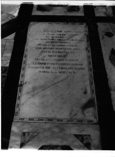 lapide tombale, opera isolata - bottega genovese (sec. XVII)