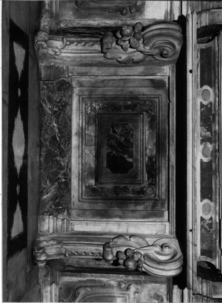altare, elemento d'insieme di Montorsoli Giovanni Angelo (secondo quarto sec. XVI)