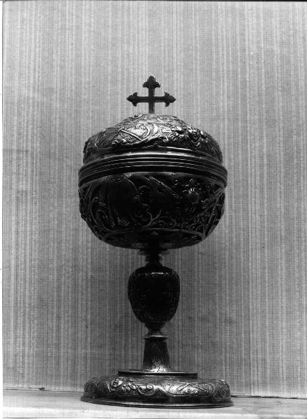 pisside, opera isolata - bottega genovese (secc. XVIII/ XIX)