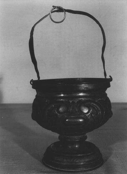 motivi decorativi (secchiello per l'acqua benedetta, opera isolata) - PRODUZIONE GENOVESE (secc. XIX/ XX)