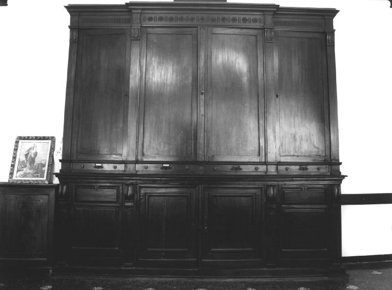 armadio da sacrestia, opera isolata - PRODUZIONE GENOVESE (secc. XIX/ XX)