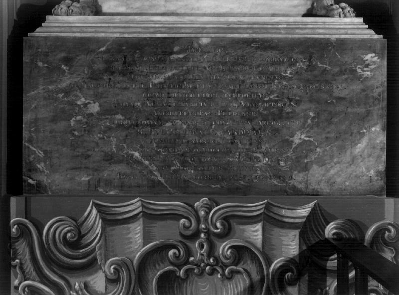 lapide, elemento d'insieme - bottega genovese (sec. XIX)