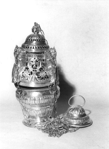 cherubini/ motivi decorativi floreali/ motivi decorativi vegetali (turibolo, opera isolata) - bottega ligure (sec. XIX)