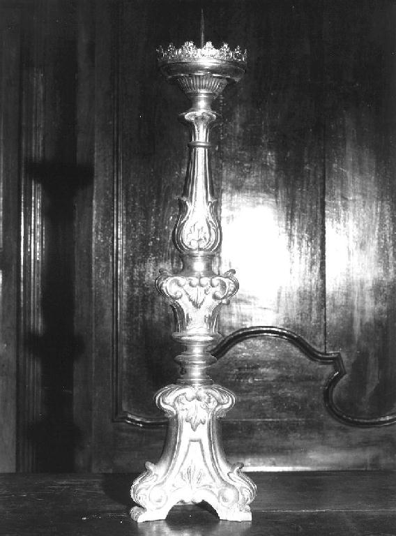 MOTIVI DECORATIVI VEGETALI (candeliere d'altare, serie) - bottega ligure (sec. XVIII)