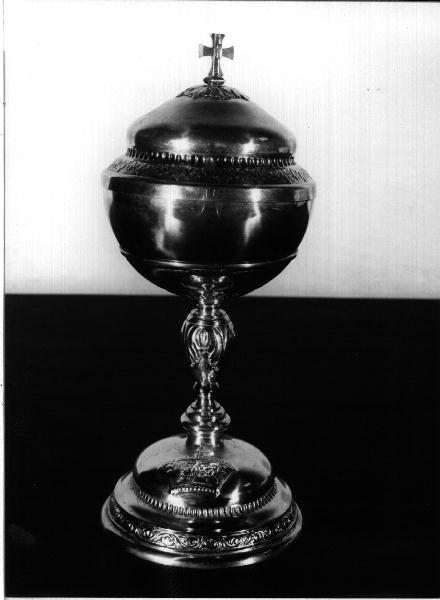 pisside, opera isolata - bottega genovese (prima metà sec. XX)