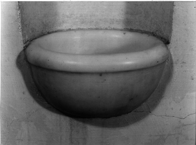 acquasantiera da parete, opera isolata - bottega genovese (sec. XIX)