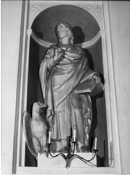San Giovanni Evangelista (statua, opera isolata) di Drago Giovanni Battista, Rubatto Carlo (sec. XIX)