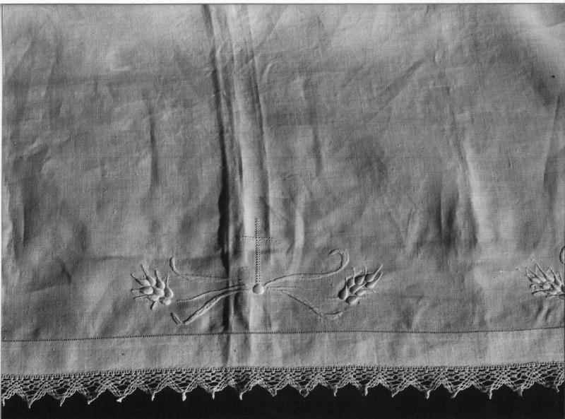 tovaglia d'altare, opera isolata - manifattura ligure (prima metà sec. XX)