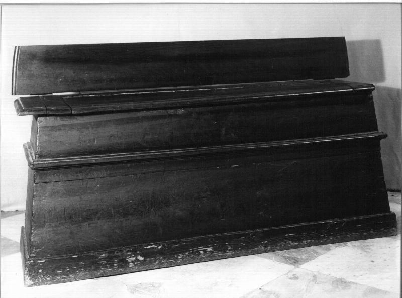 cassapanca, opera isolata - bottega ligure (sec. XVIII)