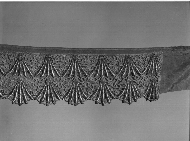 gallone, opera isolata - manifattura ligure (ultimo quarto sec. XIX)