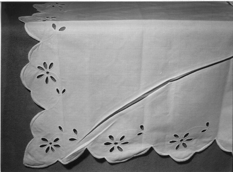 tovaglia d'altare, opera isolata - manifattura ligure (metà sec. XIX)