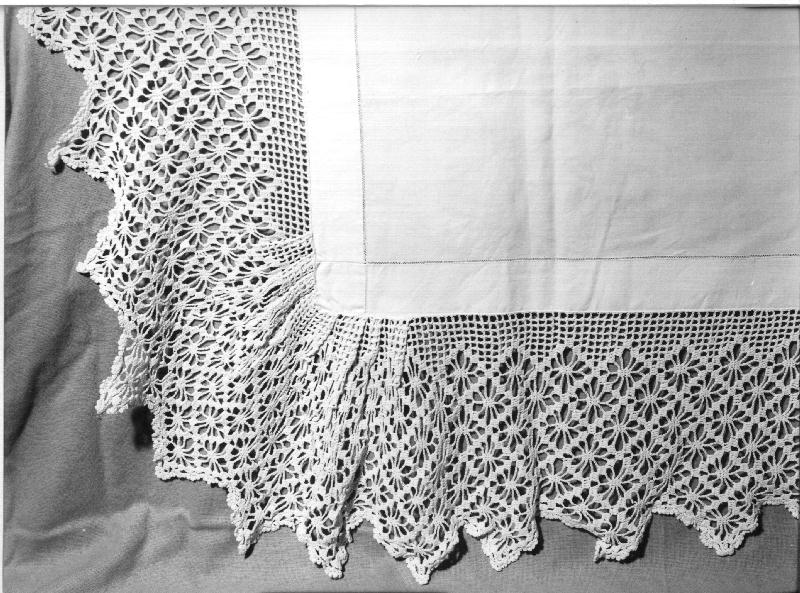 tovaglia d'altare, opera isolata - manifattura ligure (terzo quarto sec. XIX)