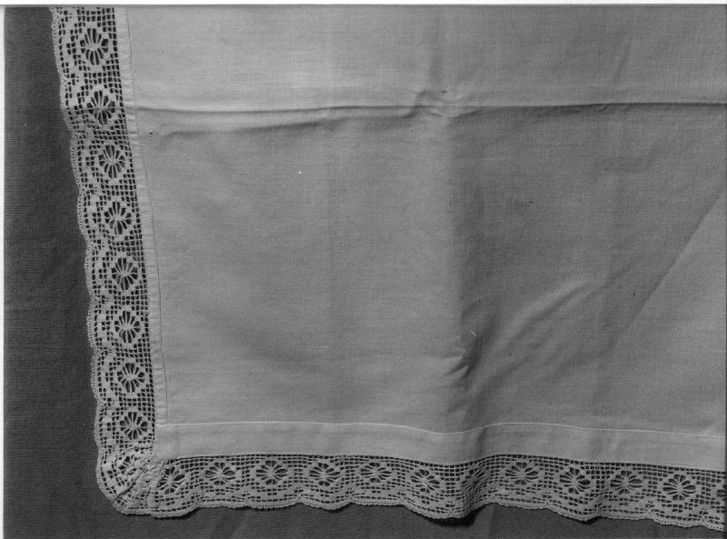 tovaglia d'altare, opera isolata - manifattura ligure (seconda metà sec. XIX)