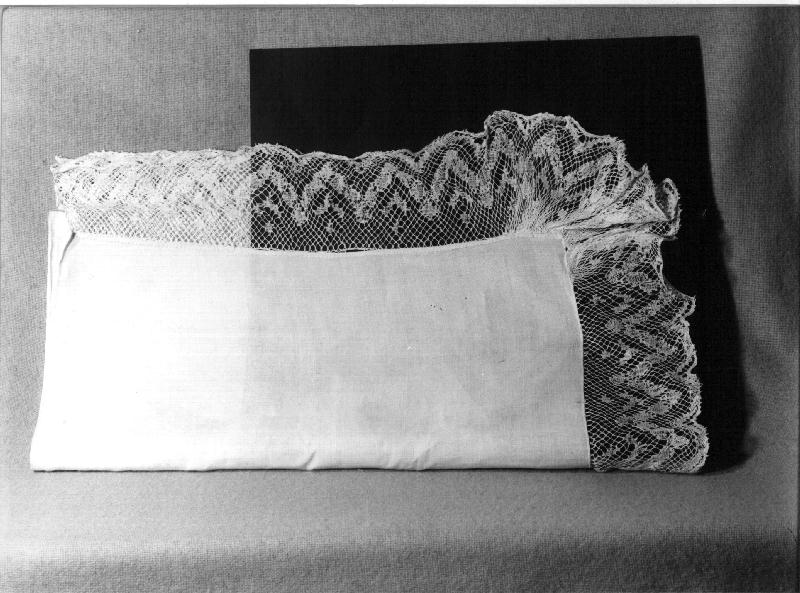 tovaglia d'altare, opera isolata - manifattura ligure (metà sec. XIX)